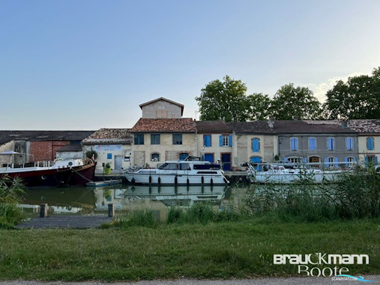 Boarncruiser New Line de Luxe 395