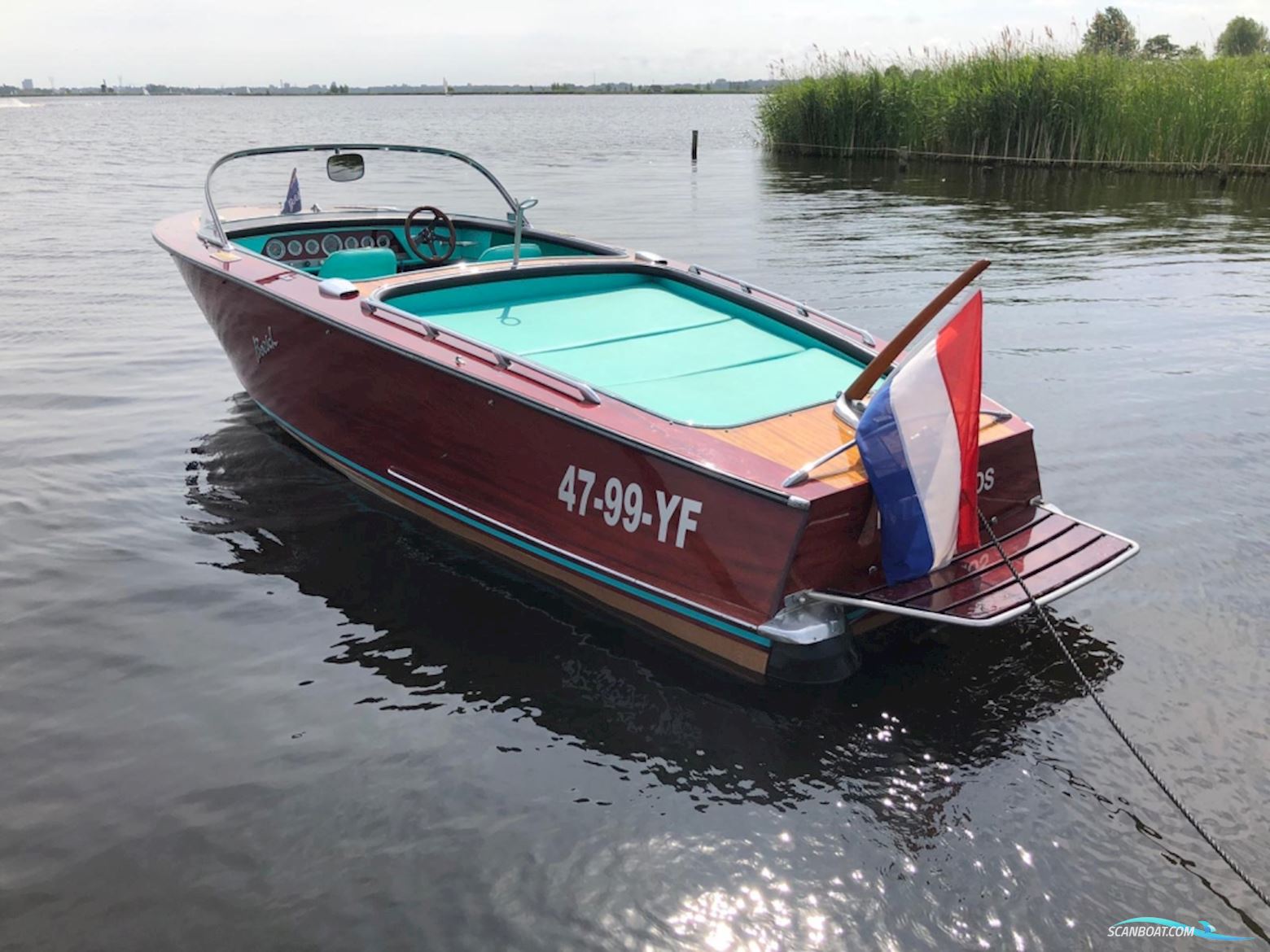 Boesch 580 Acapulco de Luxe Motorboot 1967, mit Boesch Marine 250 motor, Niederlande
