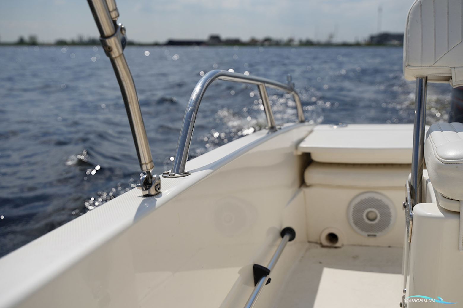 Boston Whaler 170 Dauntless