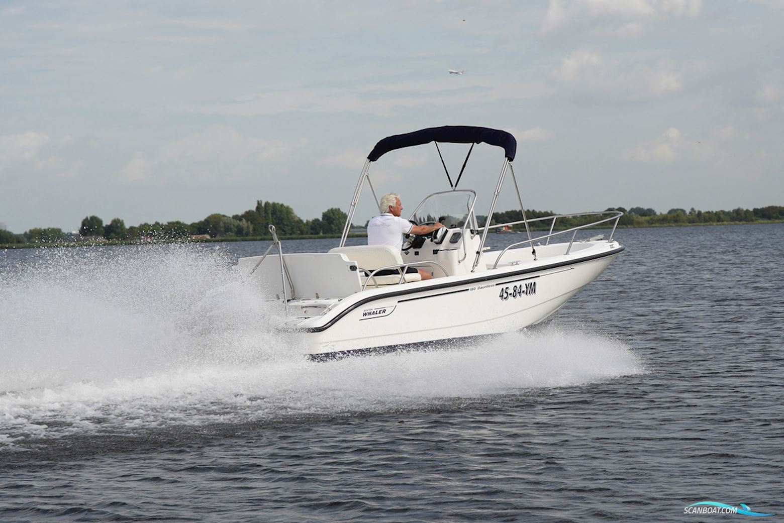 Boston Whaler 180 Dauntless