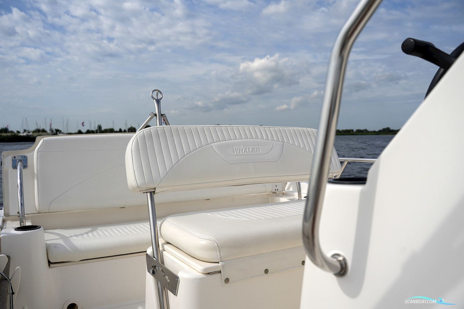 Boston Whaler 180 Dauntless