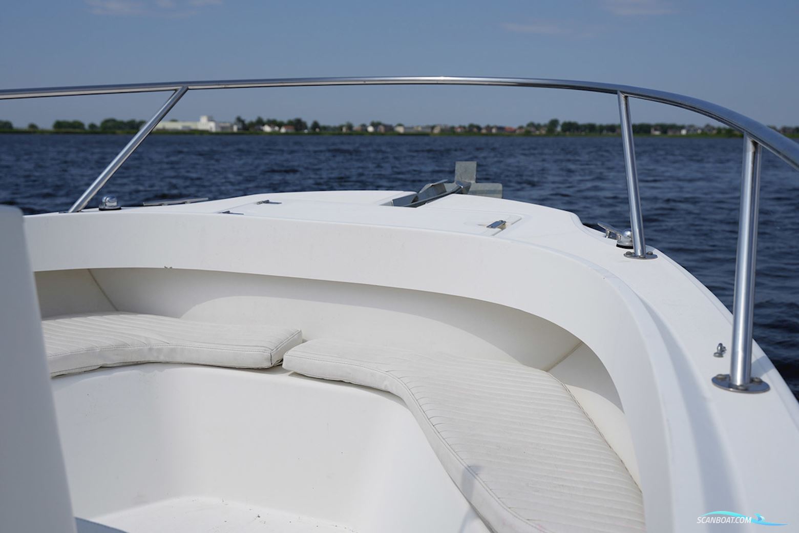Boston Whaler 180 Outrage