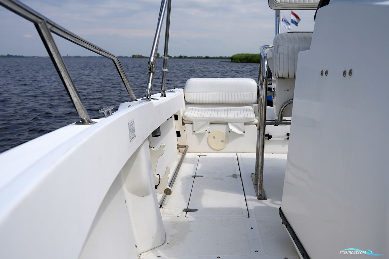 Boston Whaler 180 Outrage