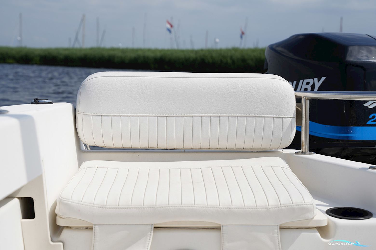Boston Whaler 180 Outrage