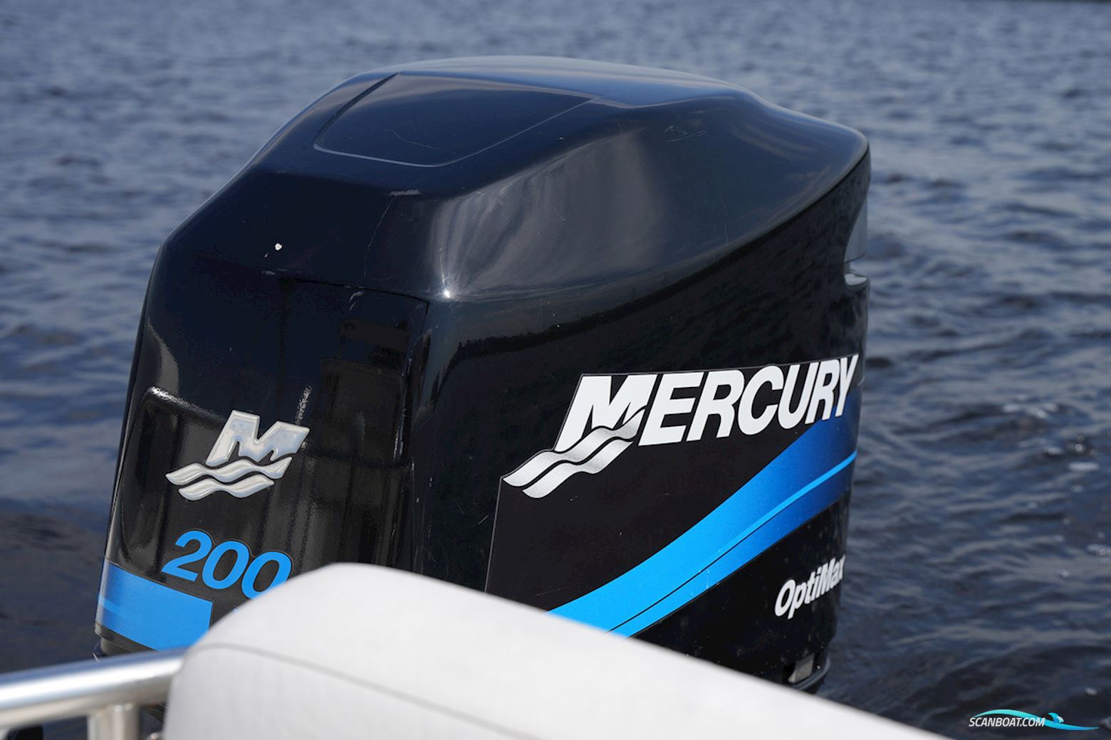 Boston Whaler 180 Outrage