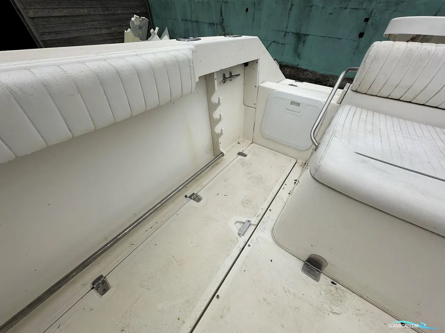 Boston Whaler 23 Conquest