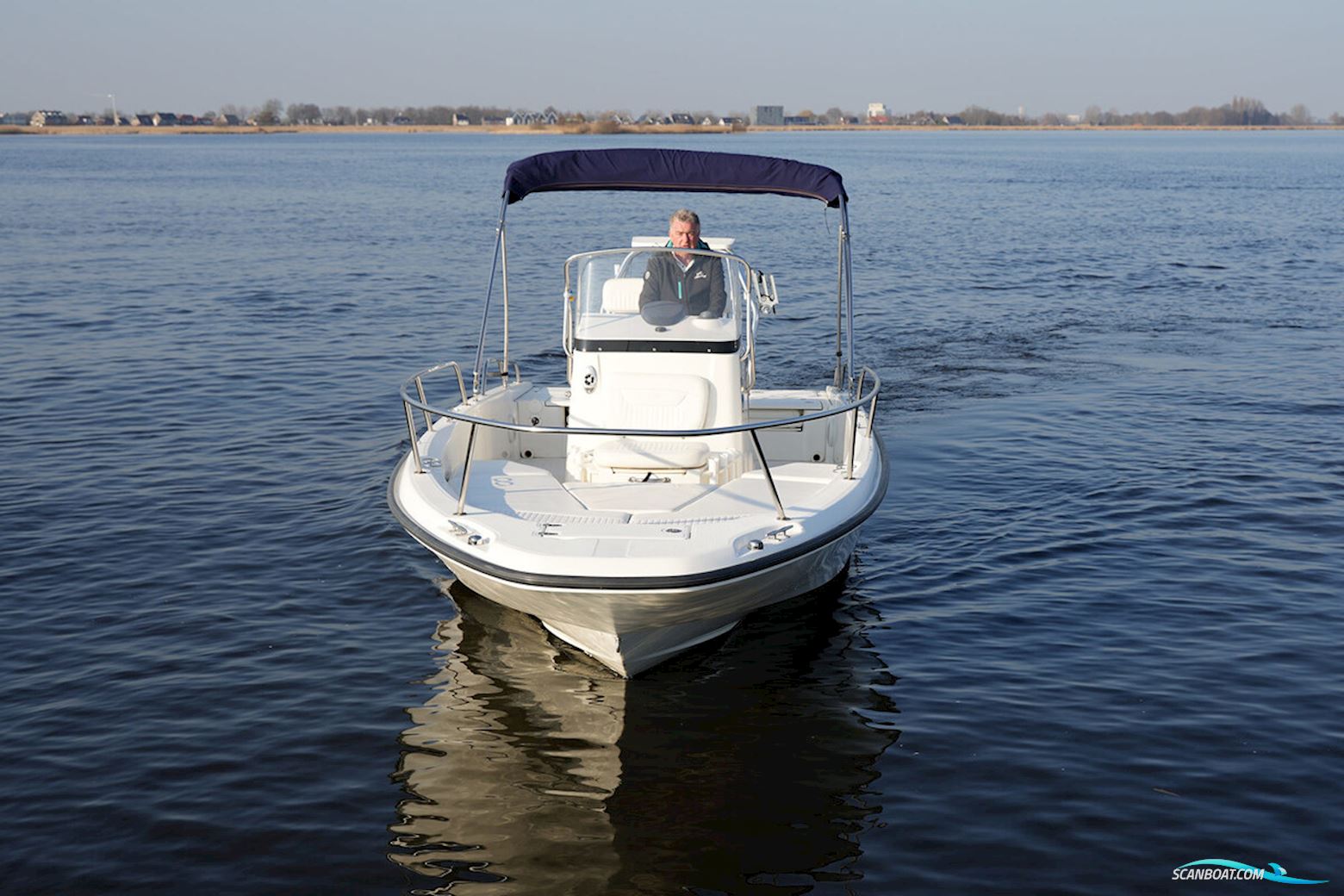 Boston Whaler 230 Dauntless
