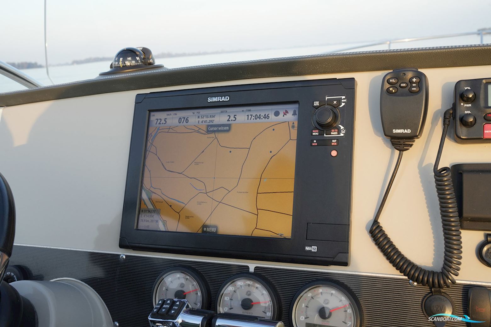 Boston Whaler 270 Dauntless