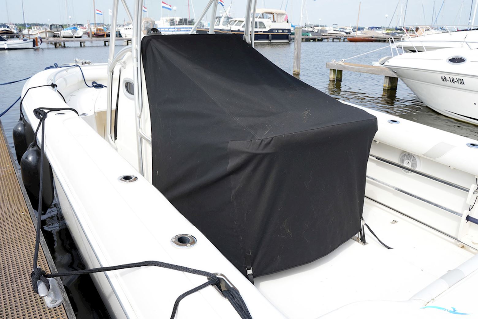 Boston Whaler 270 Outrage