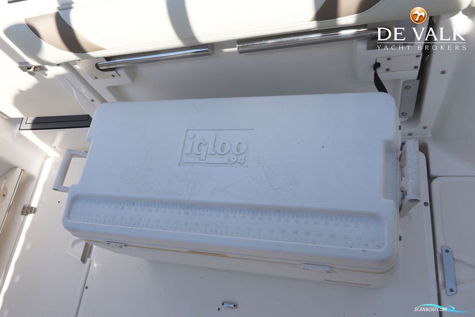 Boston Whaler 270 Outrage