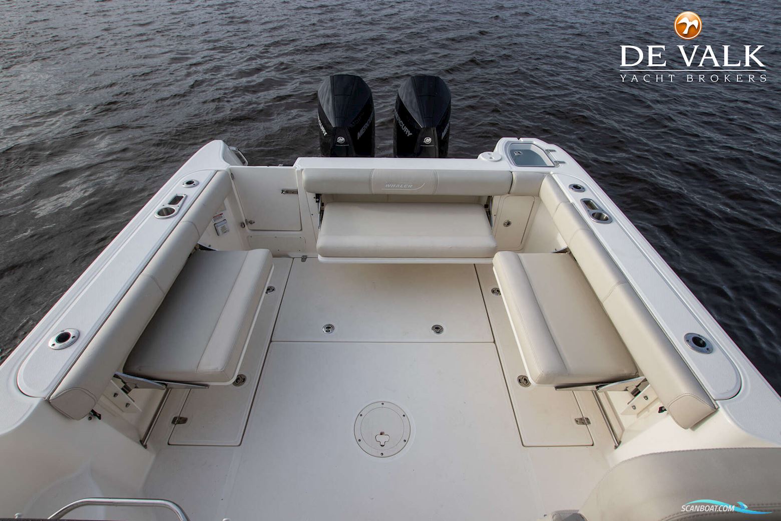 Boston Whaler 285 Conquest Pilothouse