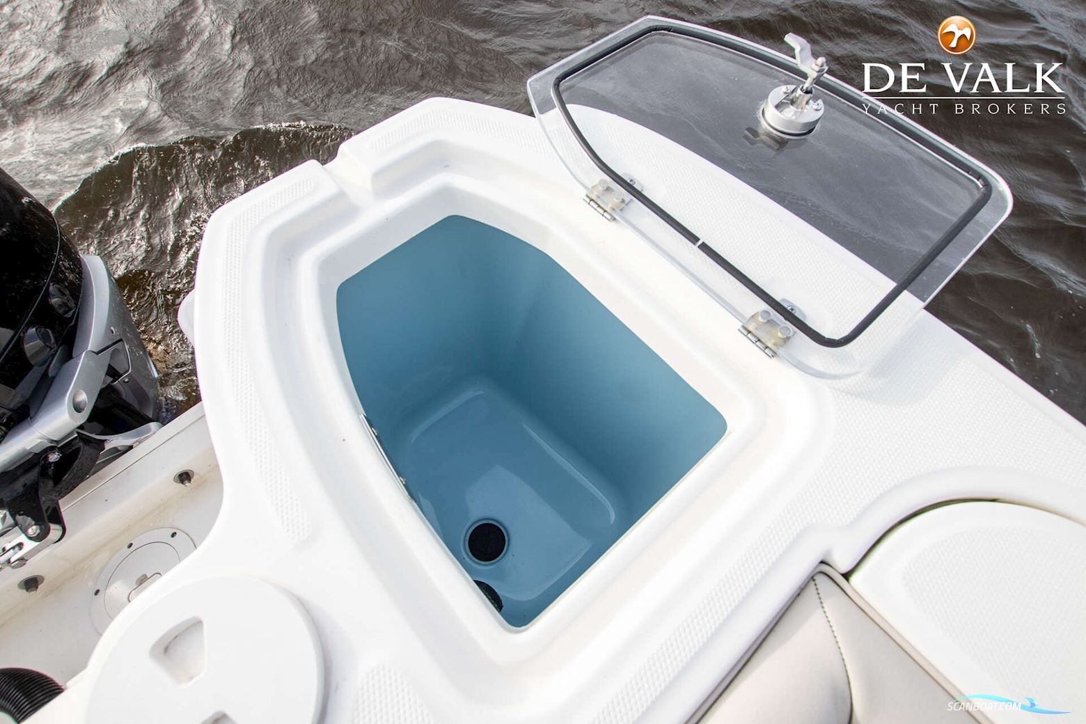 Boston Whaler 285 Conquest Pilothouse