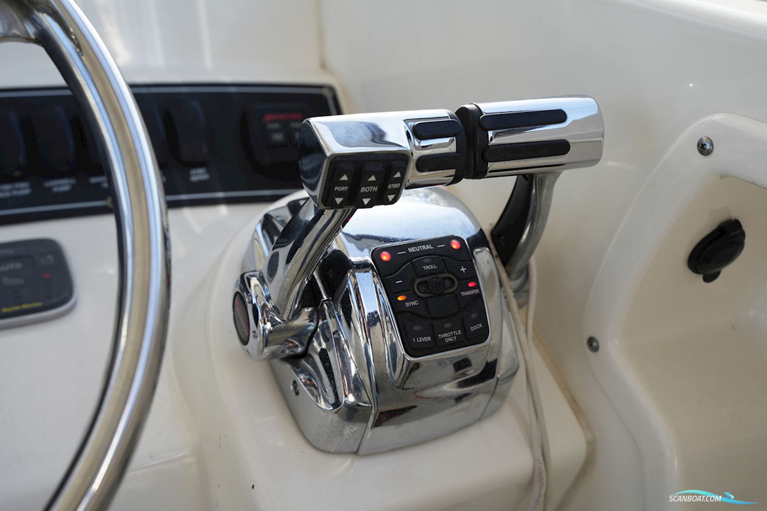 Boston Whaler 285 Conquest