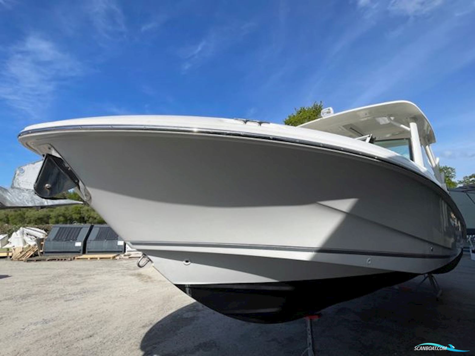 Boston Whaler Vantage 280
