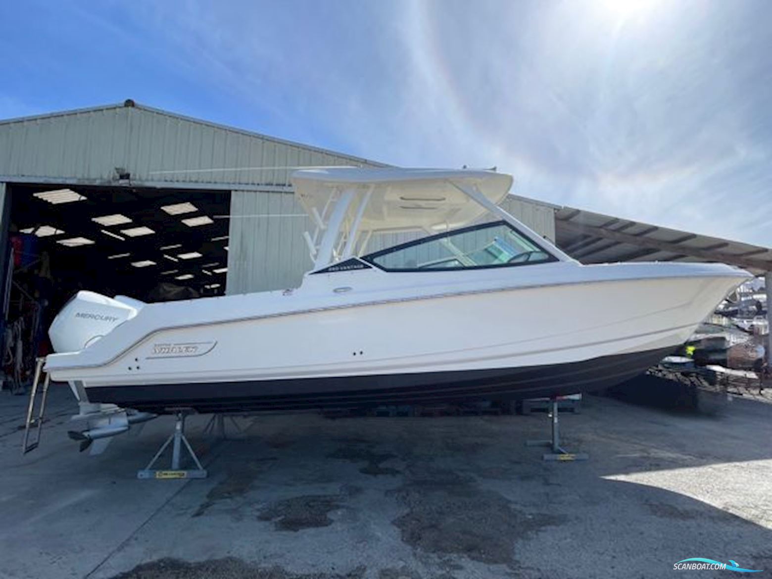 Boston Whaler Vantage 280