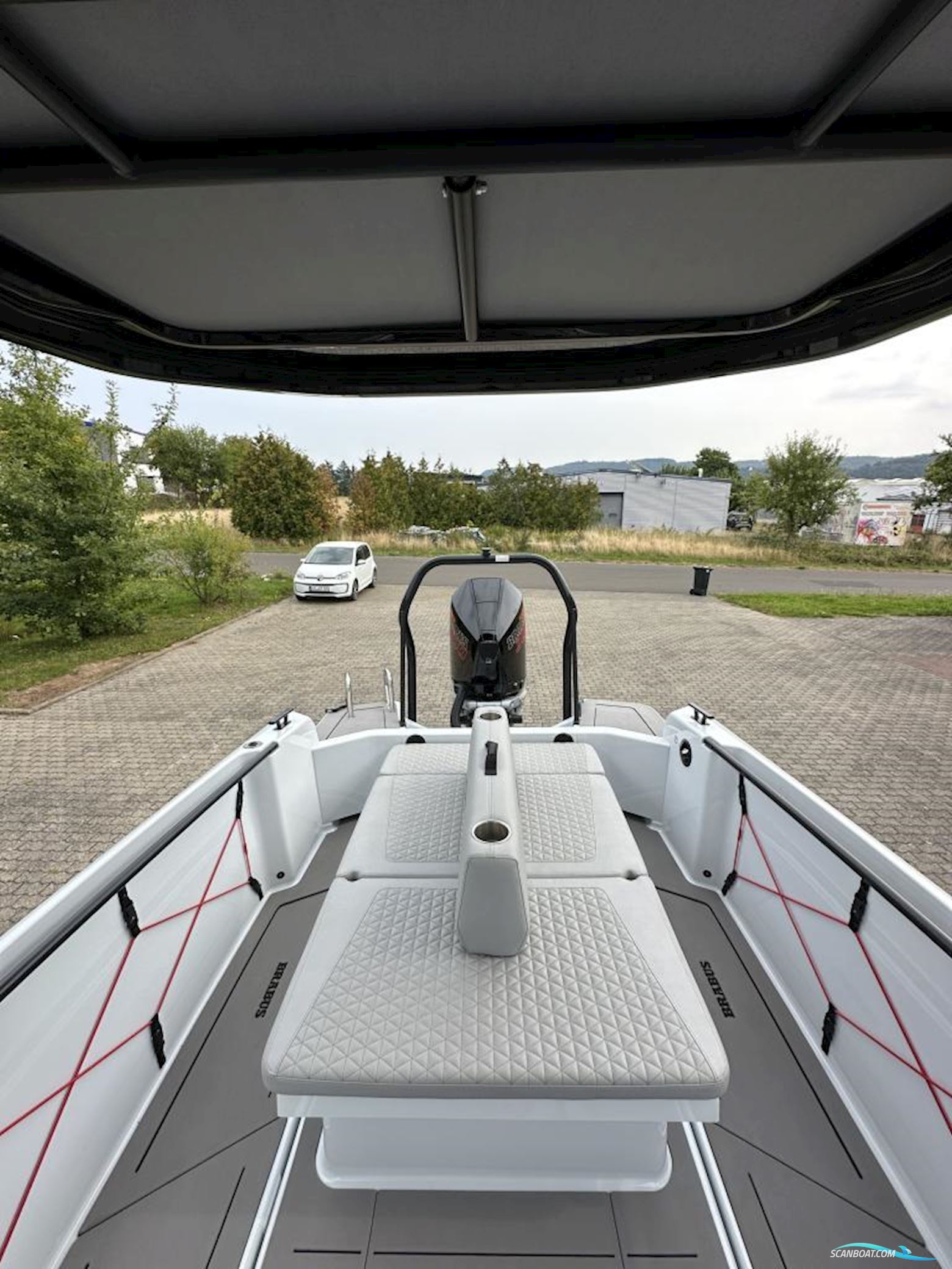 Brabus 300 Shadow - Multistorage