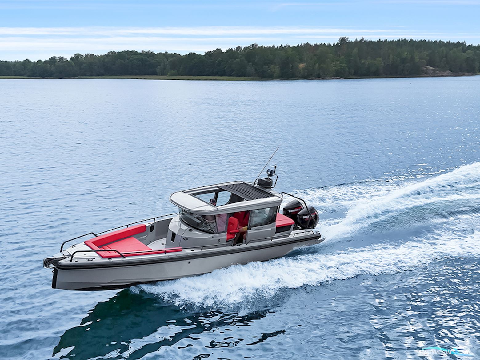 Brabus Axopar 28 Mkii Shadow 500 Cabin