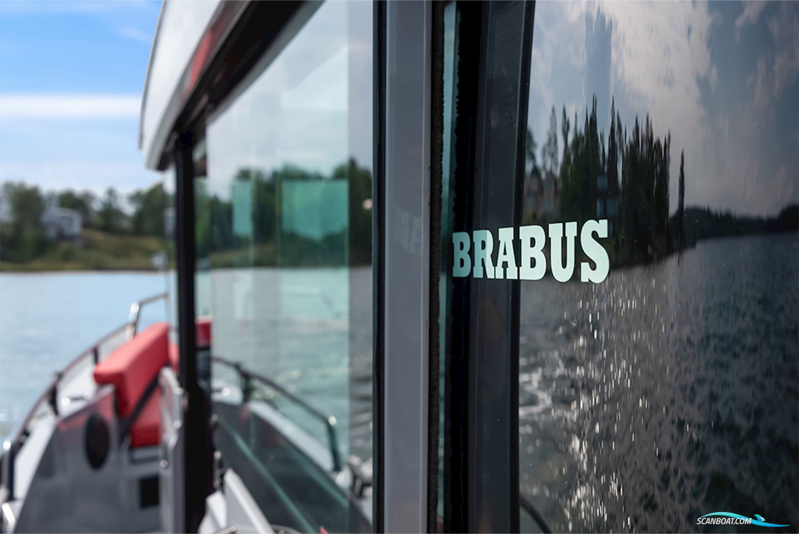 Brabus Shadow 500 Cabin