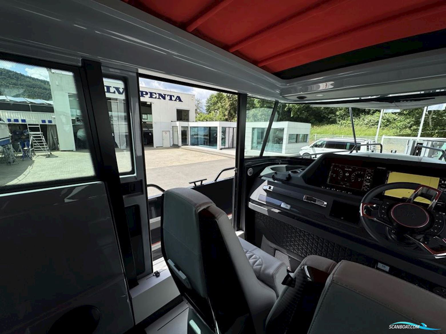 Brabus Shadow 500 Cabin