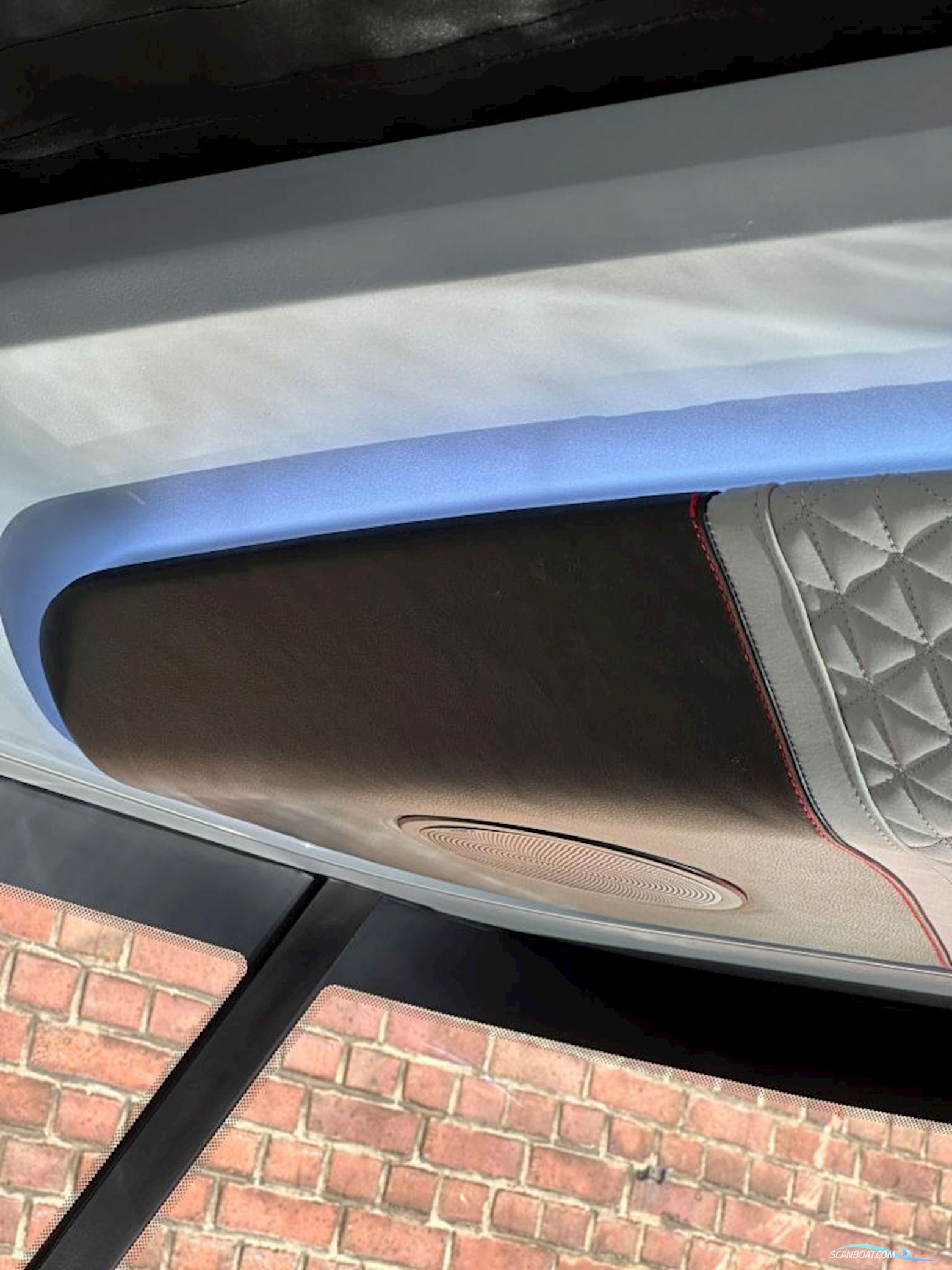 Brabus Shadow 900 Cross Cabin