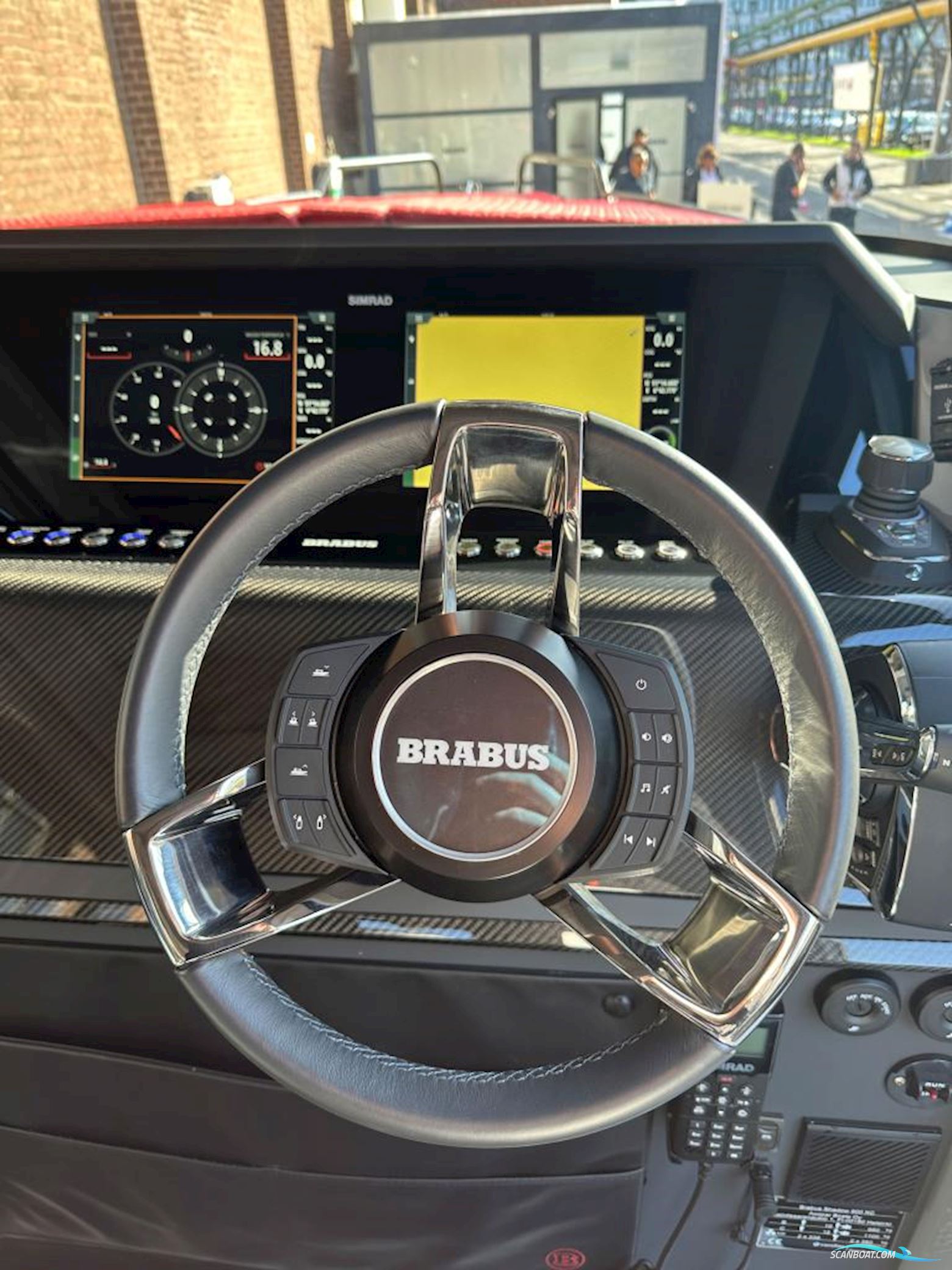 Brabus Shadow 900 Cross Cabin