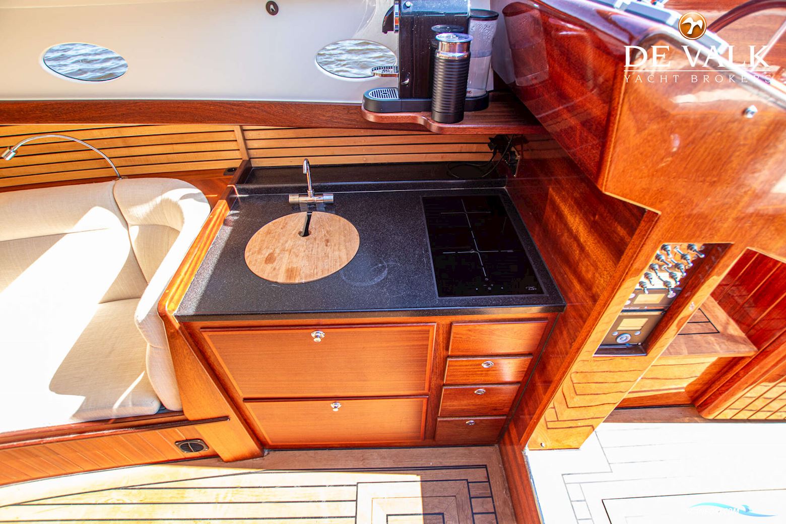 BRANDARIS 1100 Suite