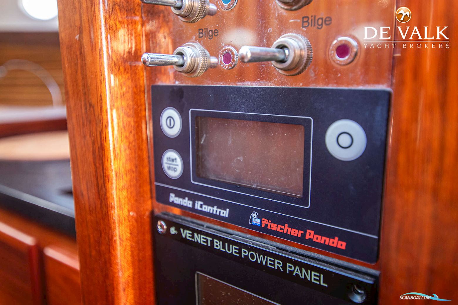 BRANDARIS 1100 Suite