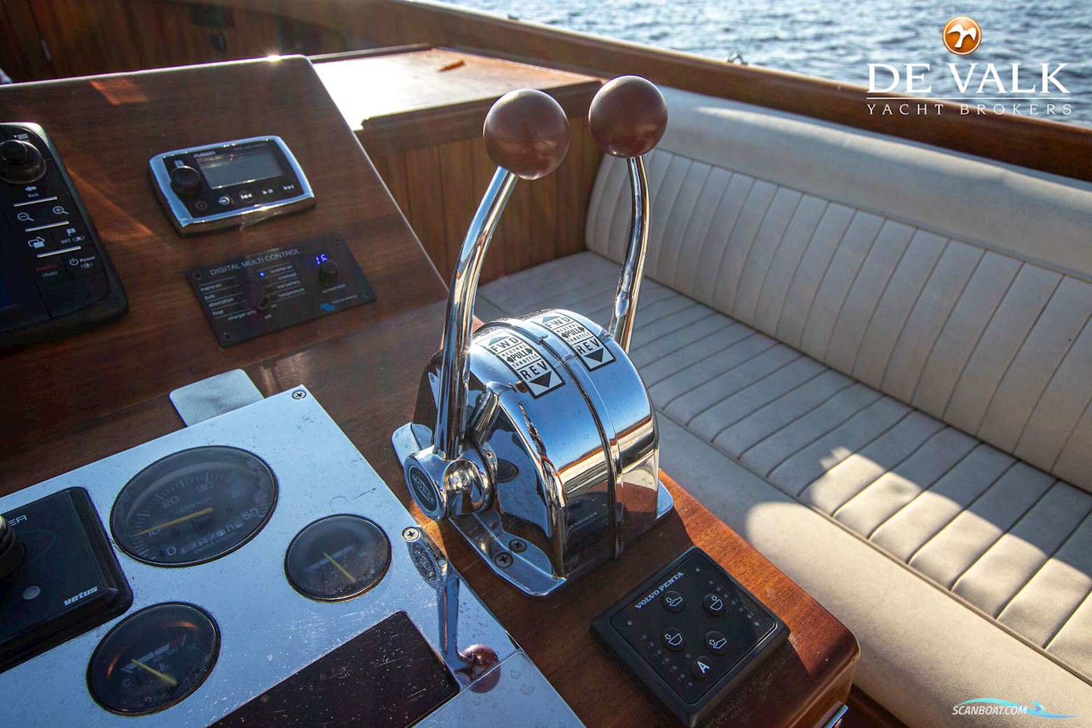 BRANDARIS Barkas 1100 Open