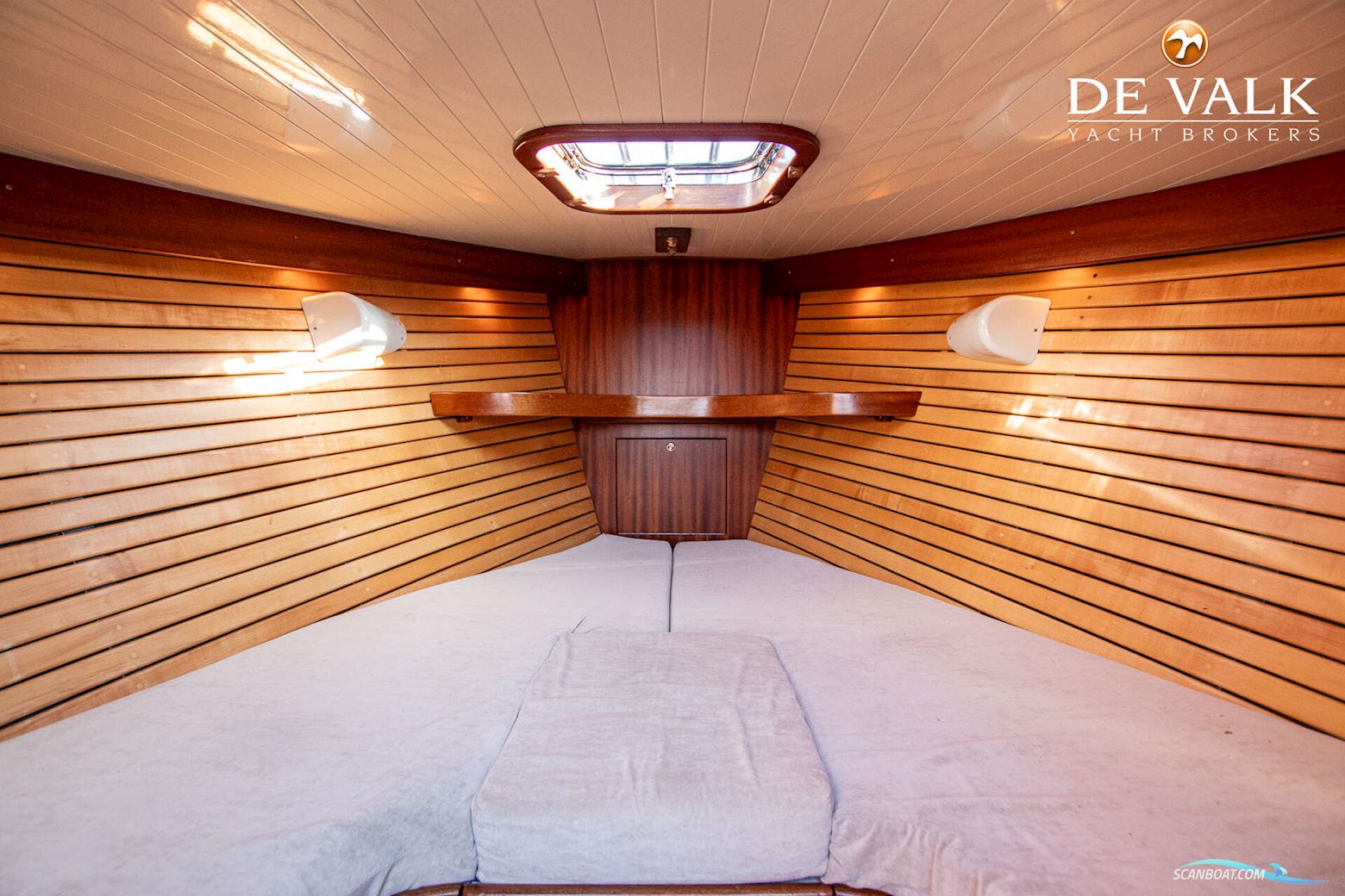 BRANDARIS Barkas 1100 Open