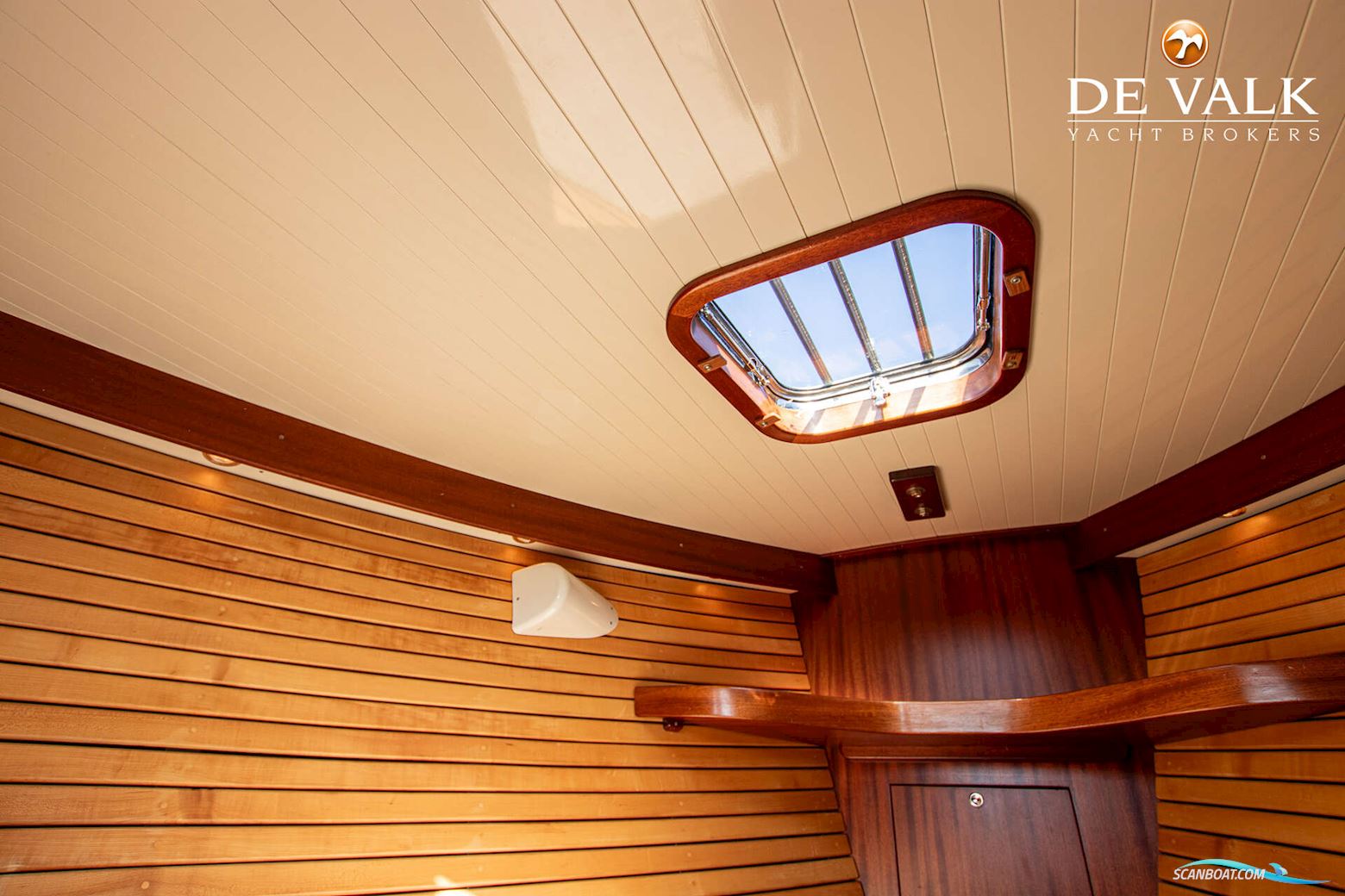 BRANDARIS Barkas 1100 Open