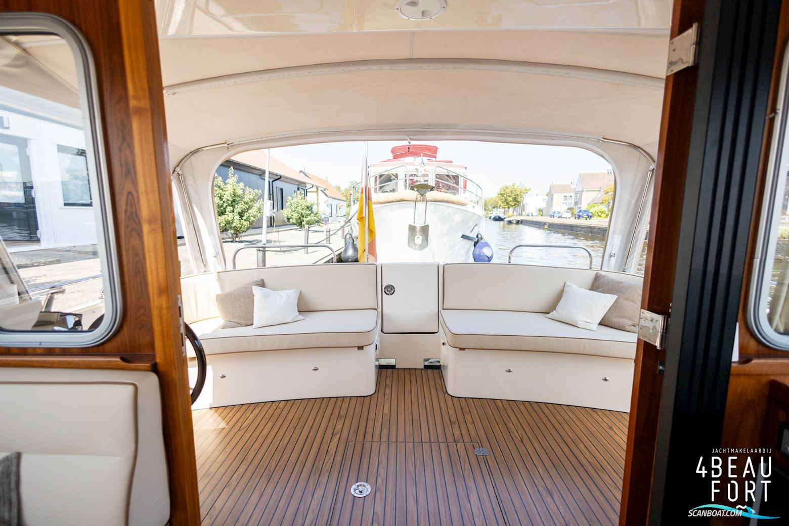 Brandsma Luna 37