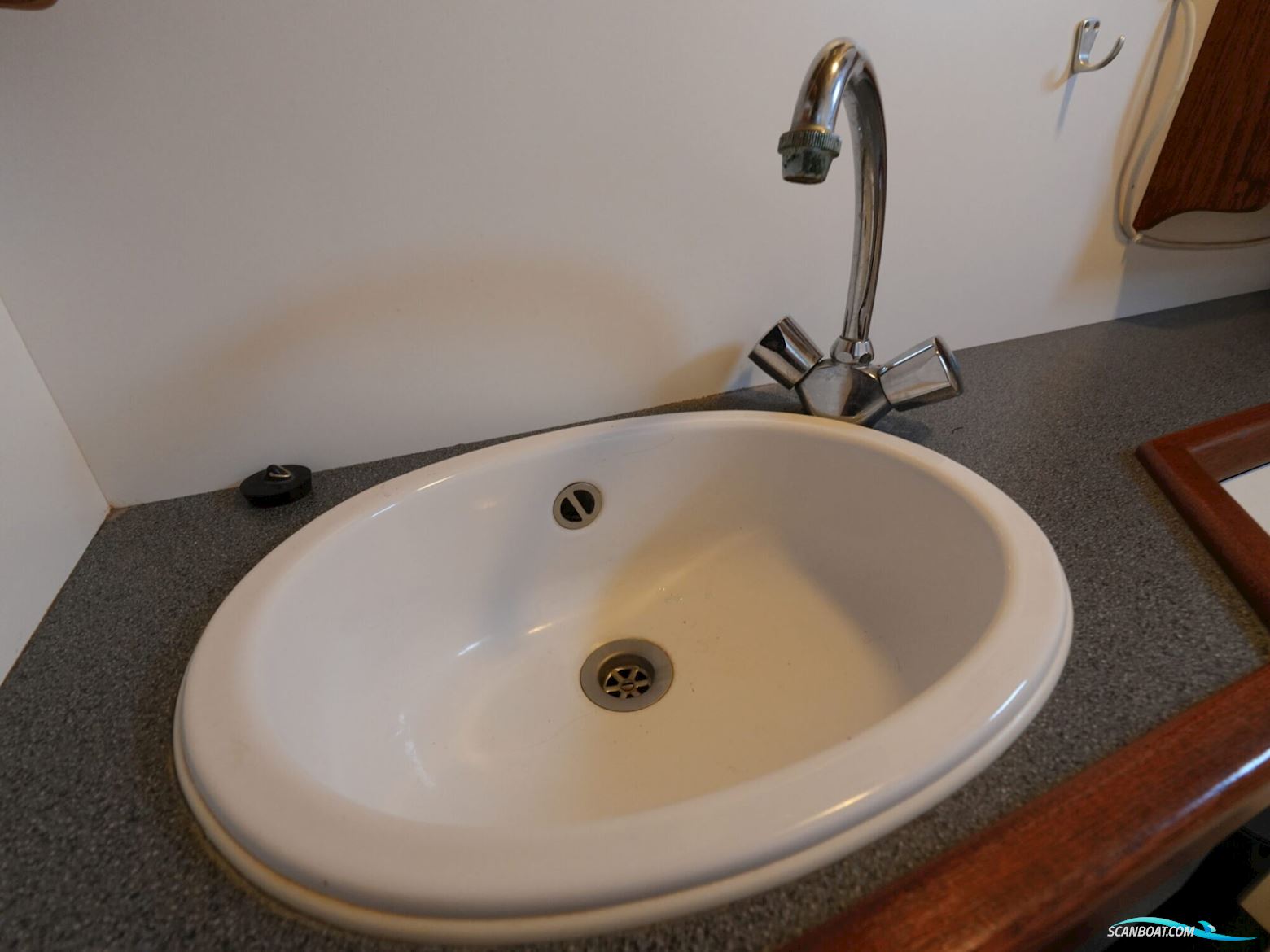 Brandsmavlet 10.50 AK Cabrio