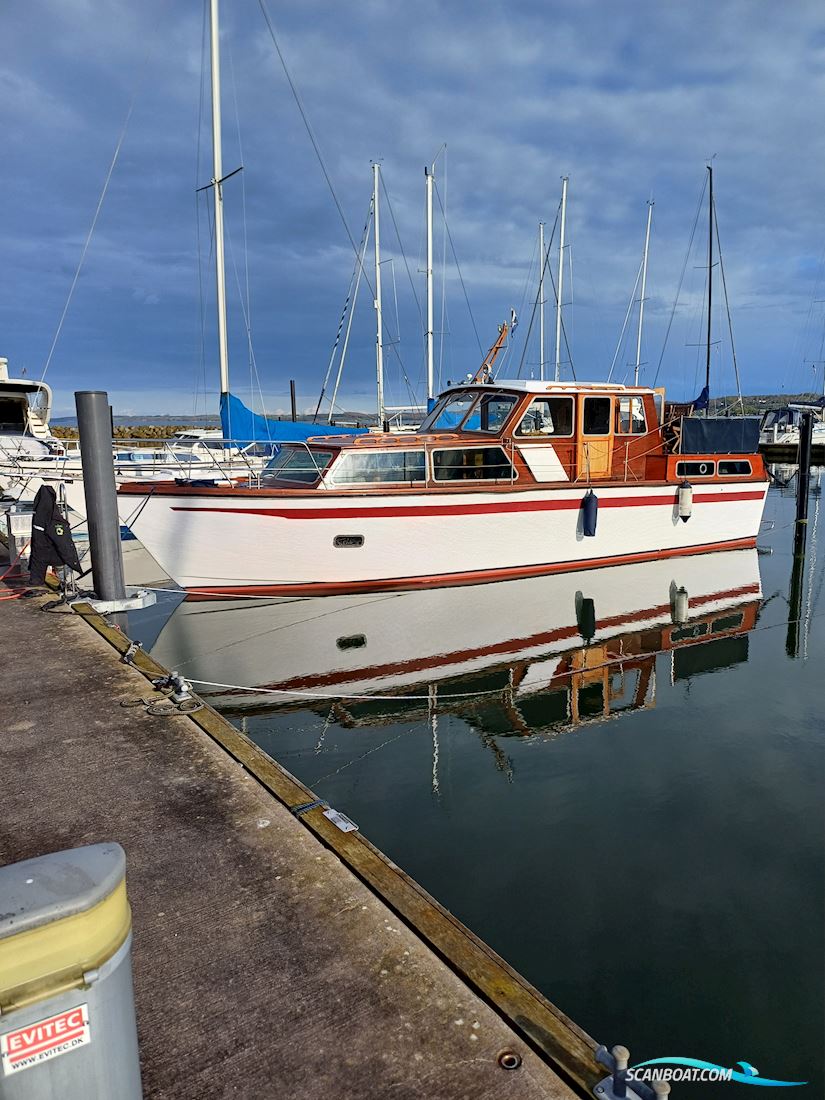 Bravo 5. 37 Fod Motorboot 1972, mit Perkins T.6.354 M motor, Dänemark