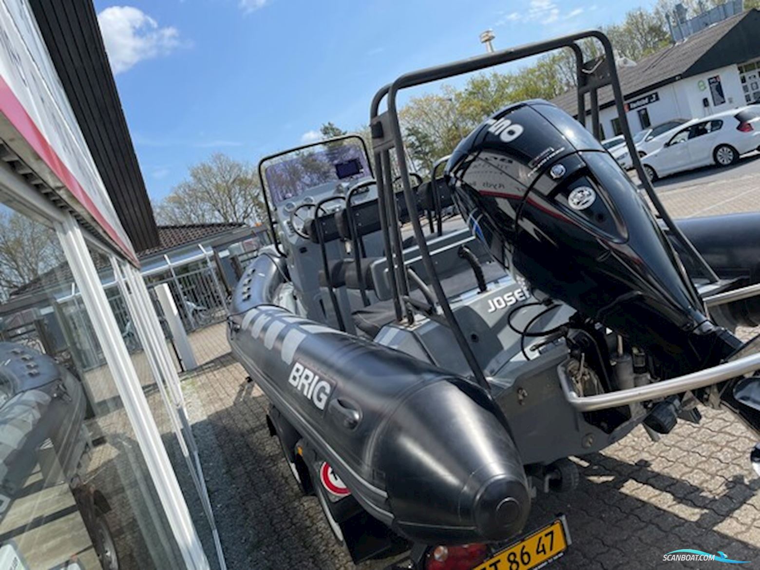 BRIG 610 Navigator Hypalon RIB med F150 Mercury-EFI SeaPro 3,0L.