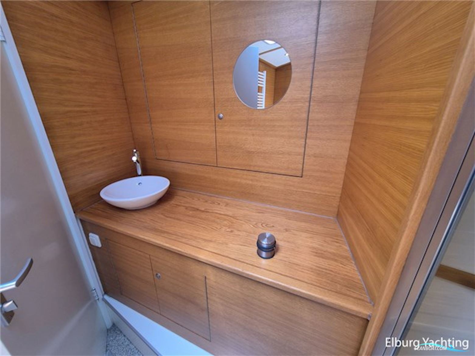 Bronsveen Spitsgatkotter 14.98