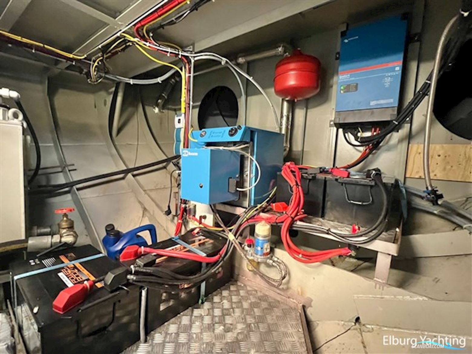 Bronsveen Spitsgatkotter 14.98