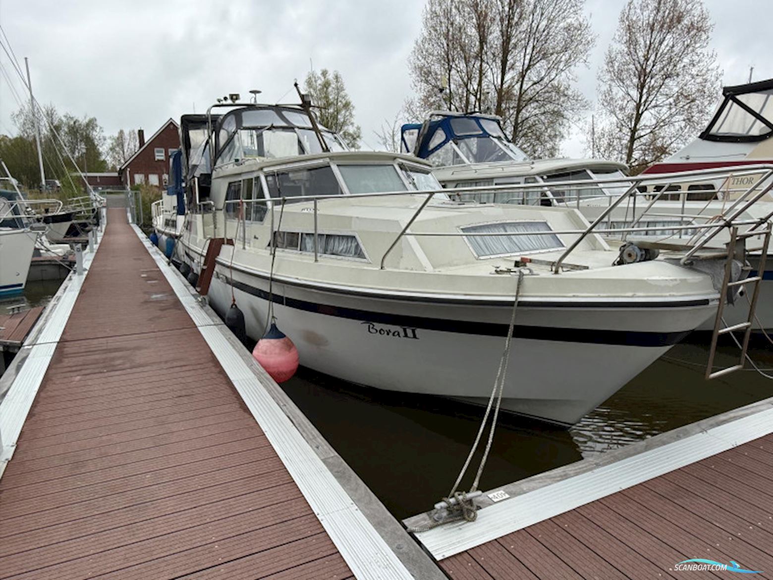 Broom 35