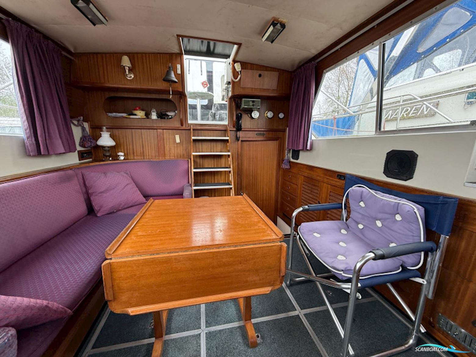 Broom 35