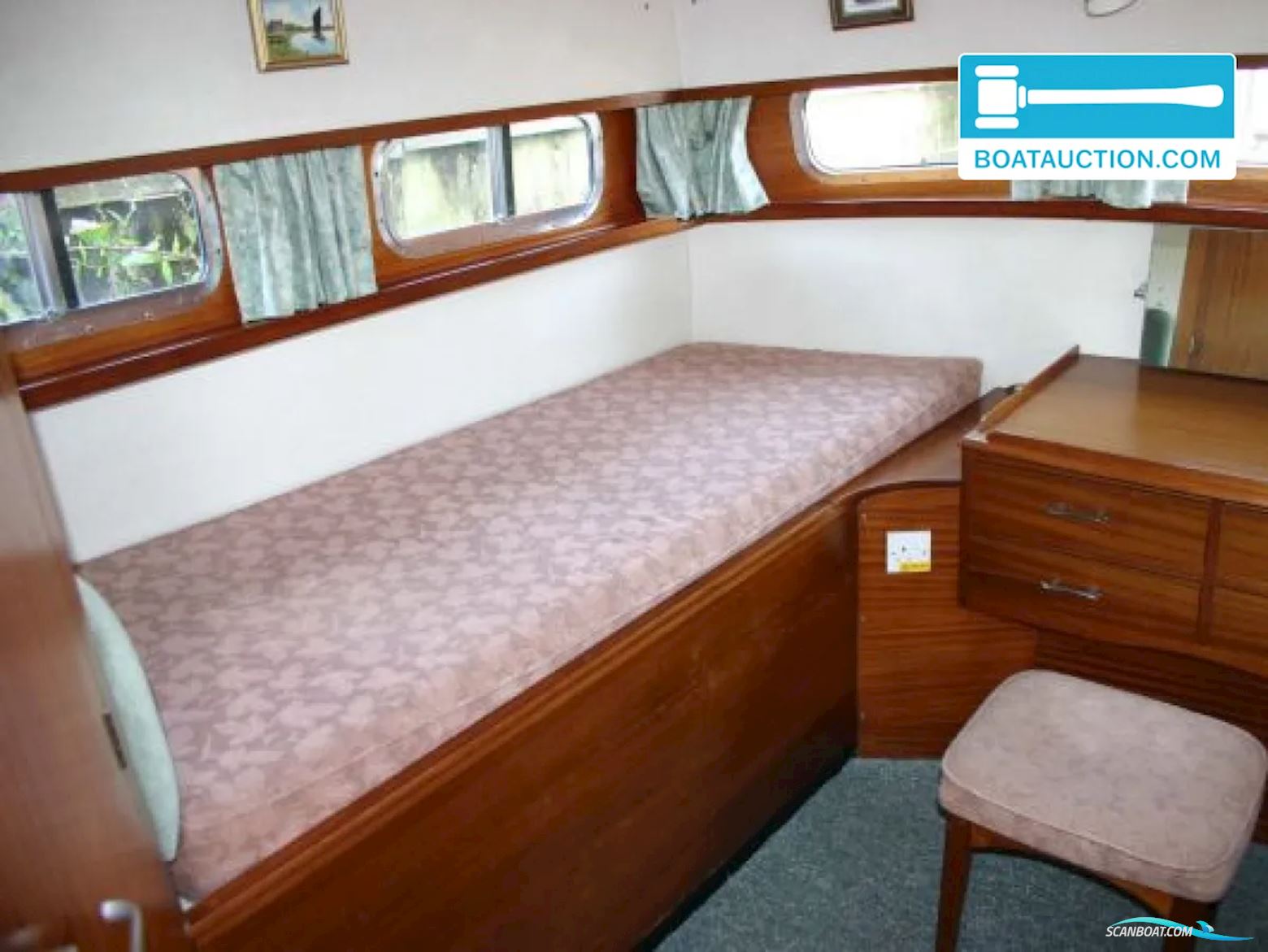 Broom 39 Continental