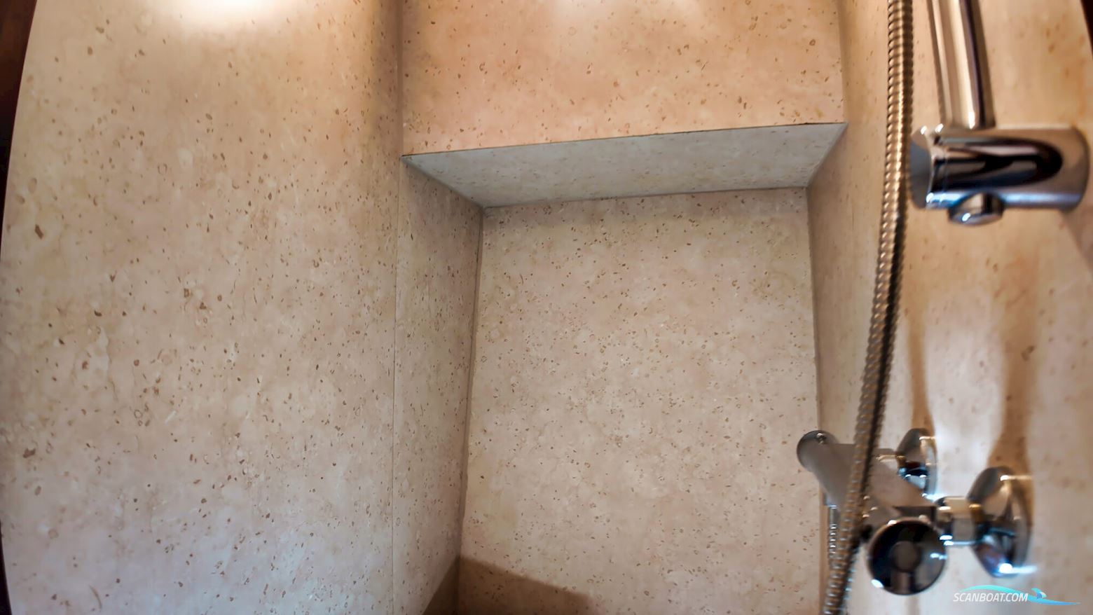 Bruce Roberts Euro 12.00 Flybridge