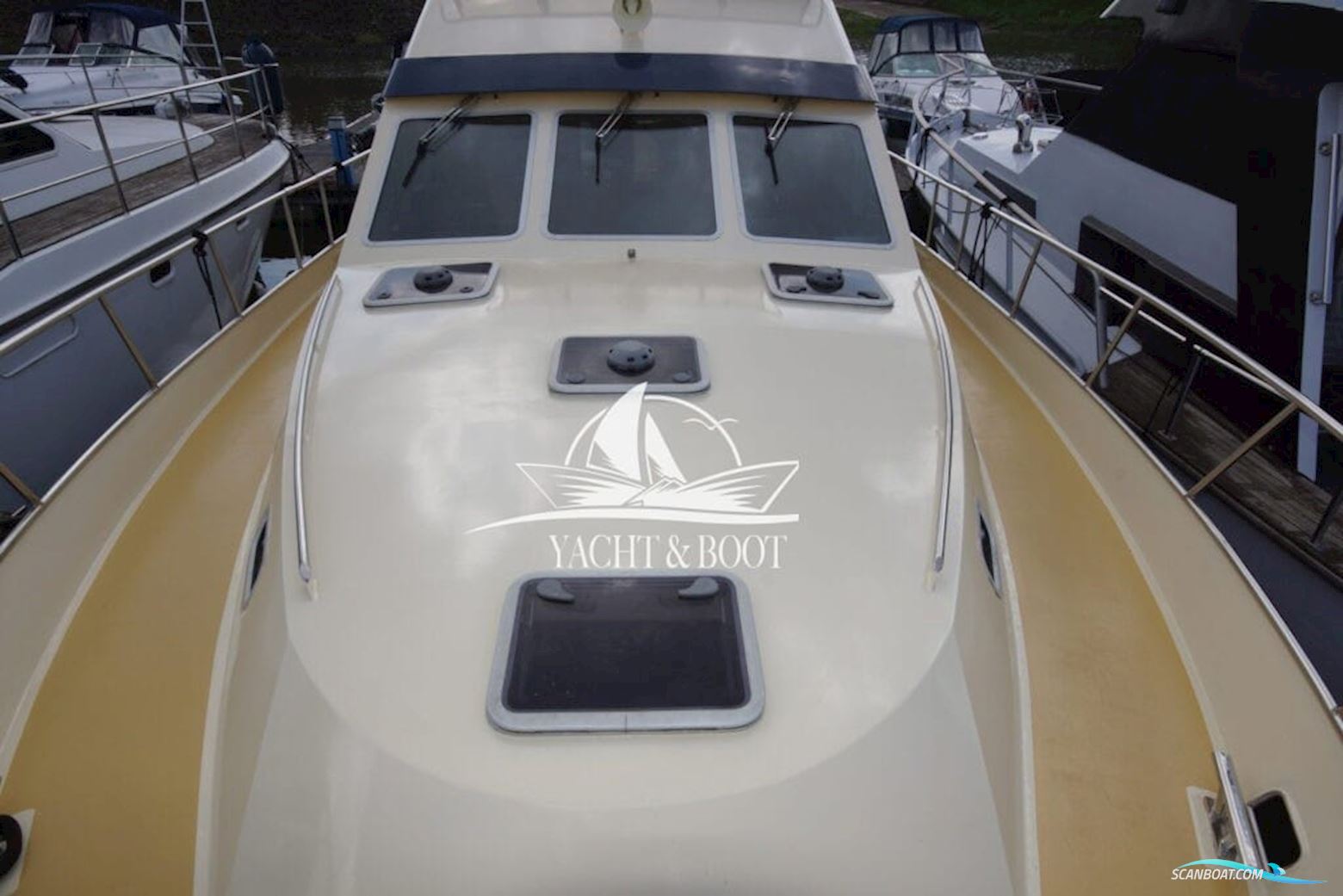 Bruce Roberts Europe 1200