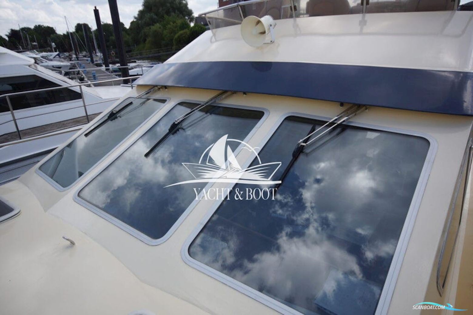 Bruce Roberts Europe 1200