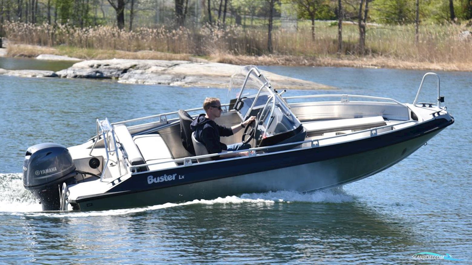 BUSTER Lx Motorboot 2019, mit Yamaha motor, Sweden