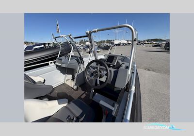 BUSTER Lx Motorboot 2015, Sweden