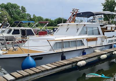 Bützfleth 1000 Motorboot 1977, mit Peugeot Indenor motor, Deutschland