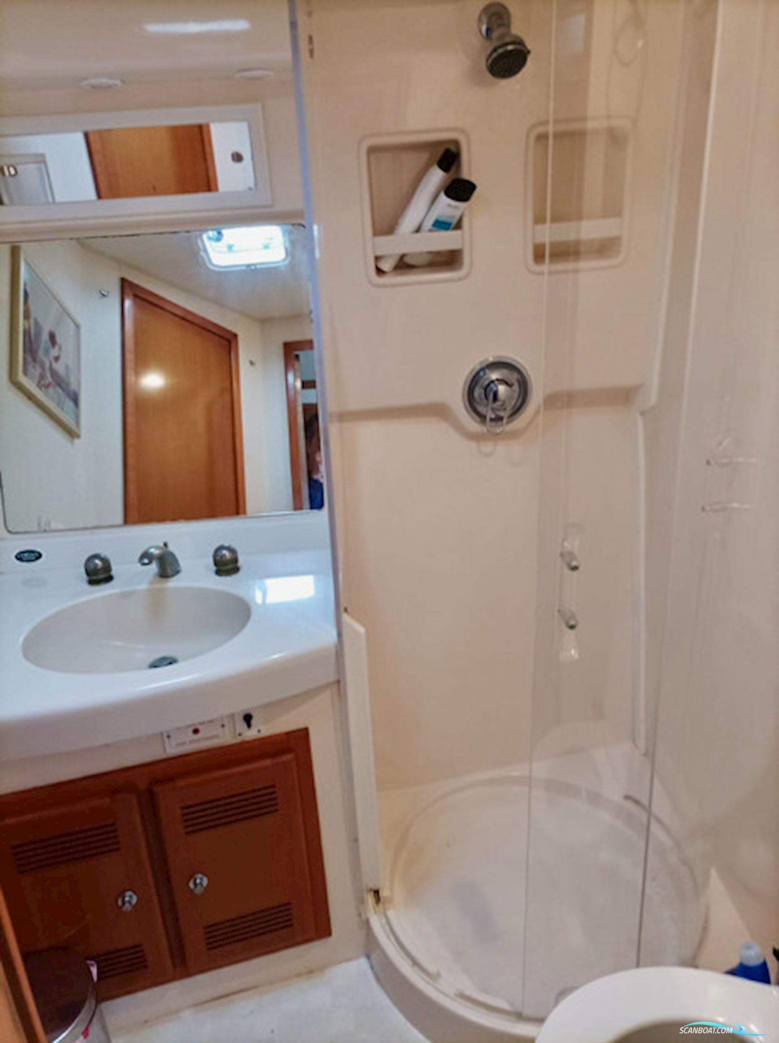 Cabo Yatchs 45 Express