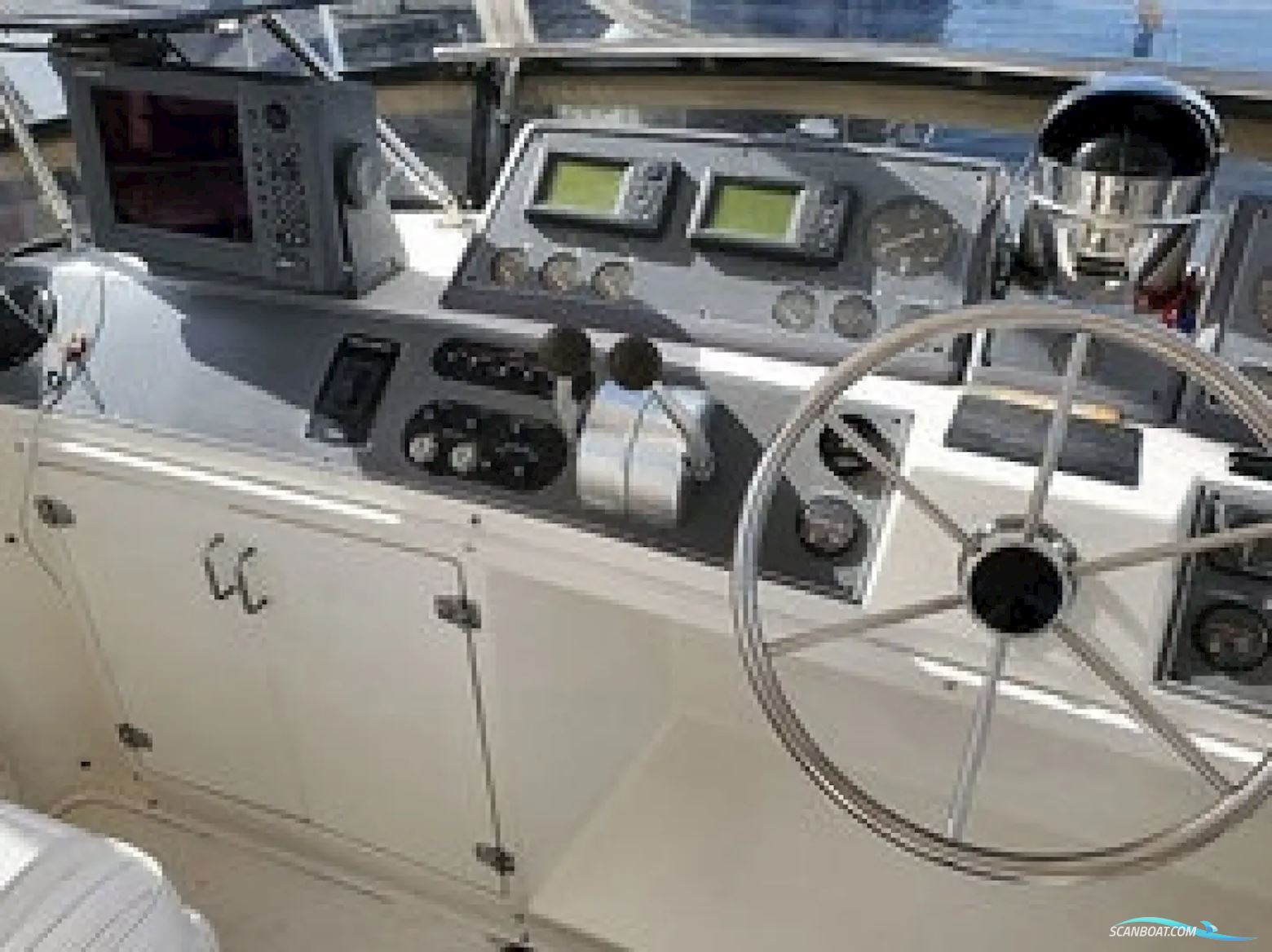 Californian 48 Sundeck