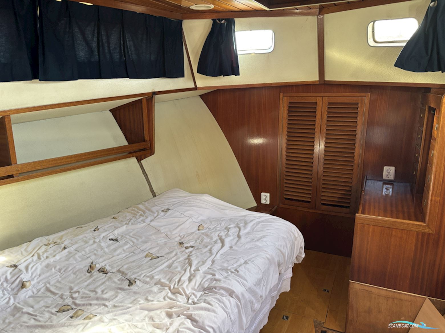 Cammenga 1300 Kotter