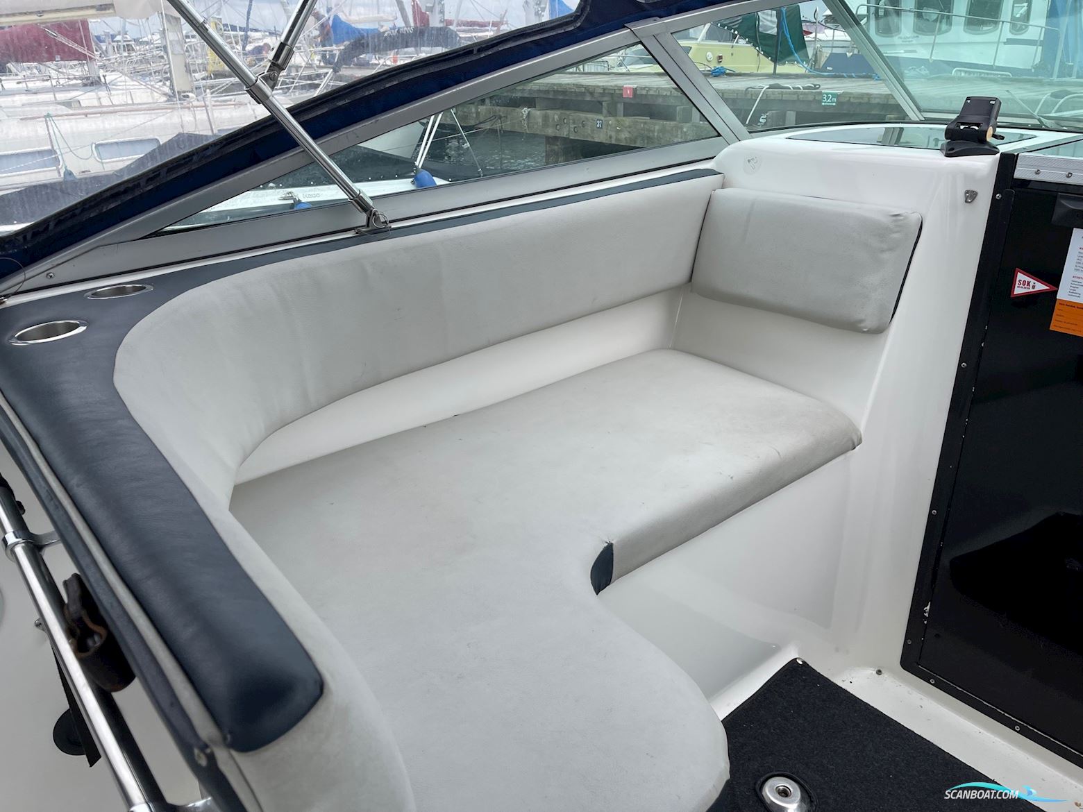 Campion 245 Victoria