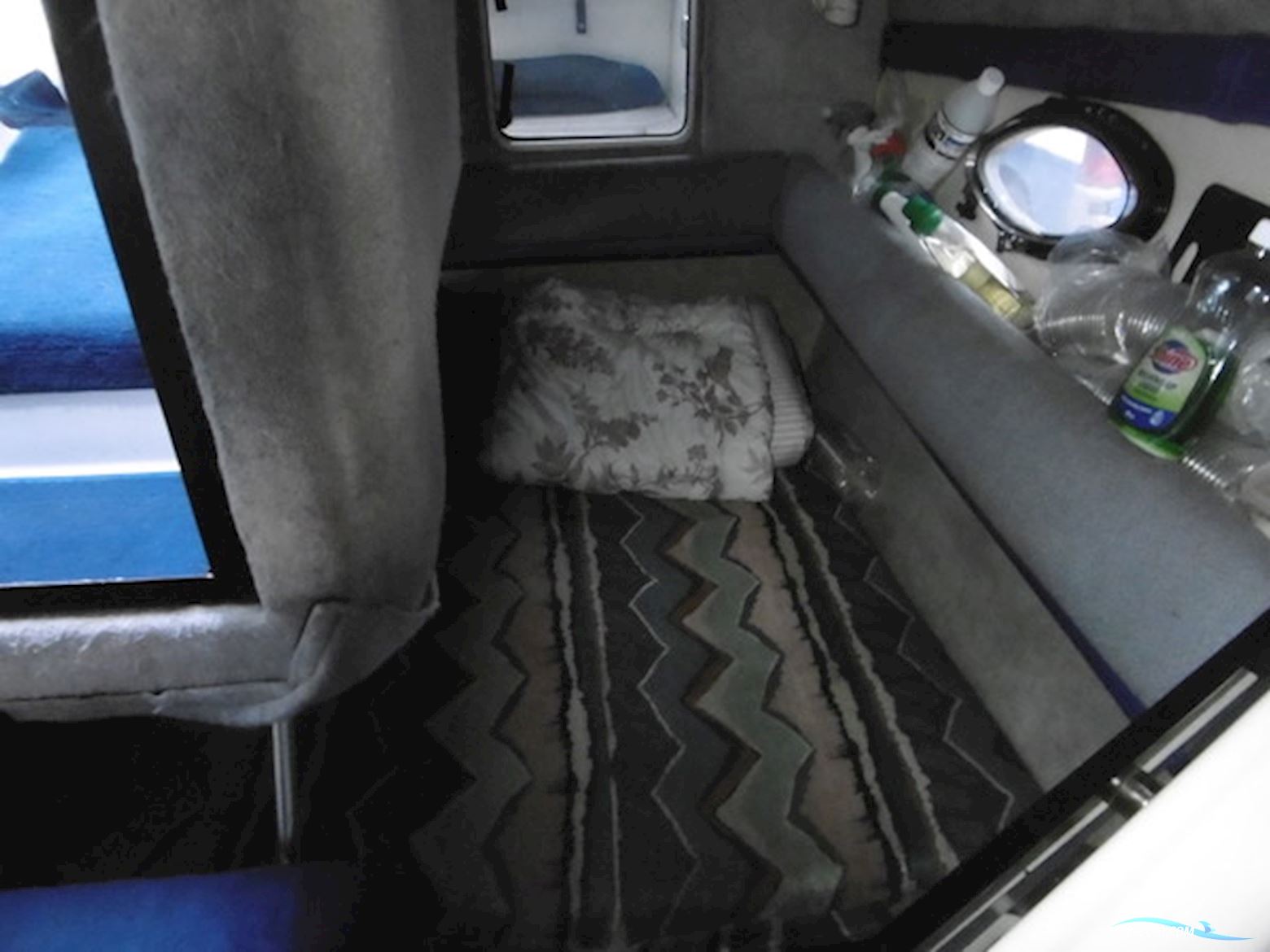 Campion 245 Victoria